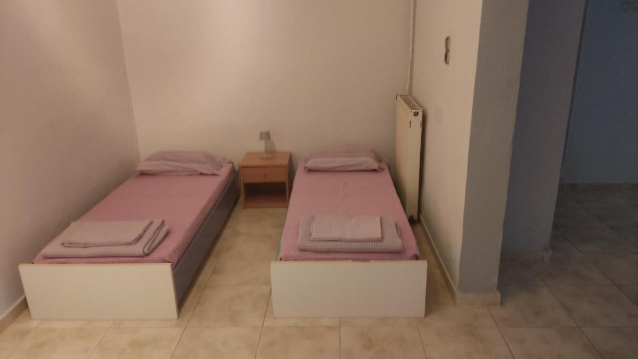 Airport'S Close, Cozy Flat For 6 Persons Apartment Markopoulo Mesogaias Exterior photo